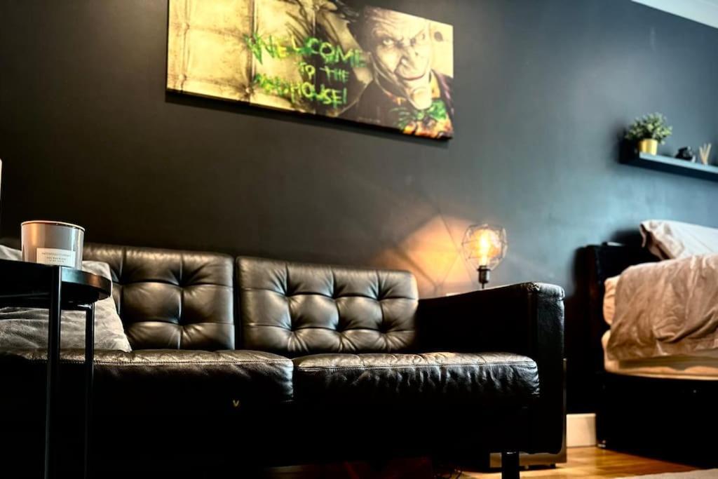 Stunning Luxury Croydon Apartment Gatwick Airport Close Purley Bagian luar foto